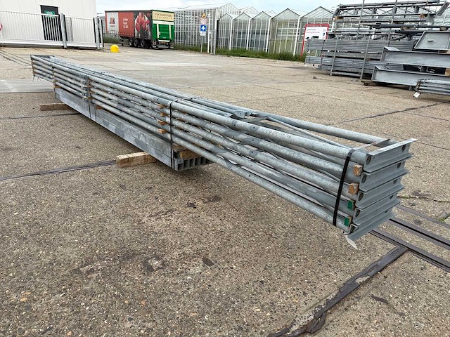 Platdak - staalconstructie 6.40 x 16.00 meter (102m2) - afbeelding 2 van  11