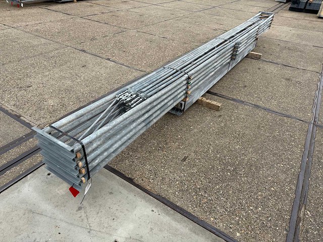 Platdak - staalconstructie 6.40 x 16.00 meter (102m2) - afbeelding 5 van  11