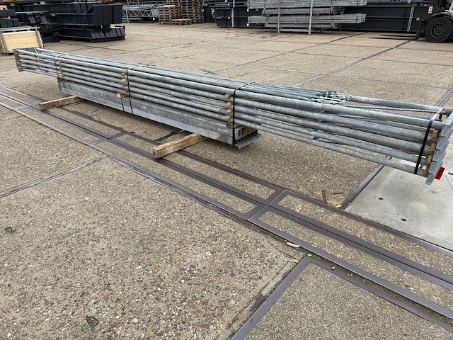 Platdak - staalconstructie 6.40 x 16.00 meter (102m2) - afbeelding 7 van  11