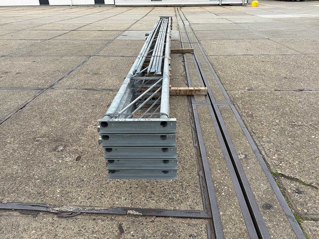 Platdak - staalconstructie 6.40 x 16.00 meter (102m2) - afbeelding 11 van  11
