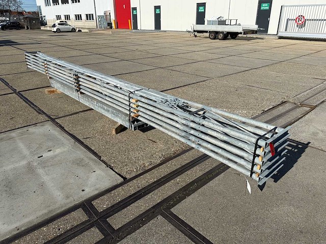 Platdak - staalconstructie 6.40 x 16.00 meter (102m2) - afbeelding 9 van  9