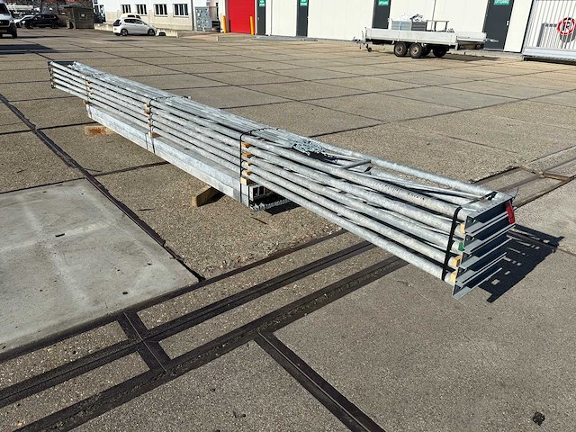 Platdak - staalconstructie 6.40 x 16.00 meter (102m2) - afbeelding 6 van  6