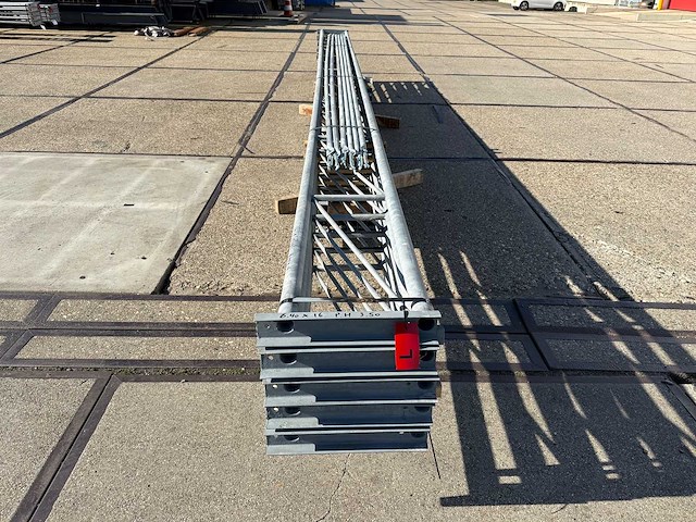 Platdak - staalconstructie 6.40 x 16.00 meter (102m2) - afbeelding 6 van  7