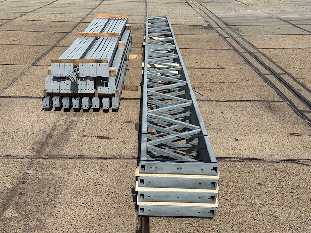 Platdak - staalconstructie 9.70 x 25.00 meter (242m2) - afbeelding 9 van  10