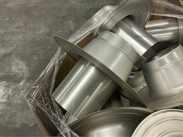 Platdak ontluchting dubbelwandig ø 200mm (15x) - afbeelding 3 van  3