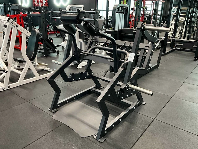 Plate loaded pro squat - afbeelding 1 van  8