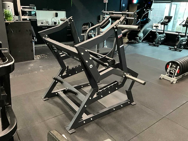 Plate loaded pro squat - afbeelding 3 van  8