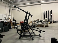 Plate loaded pull downmachine - afbeelding 1 van  4