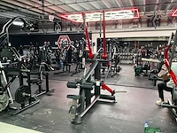 Plate loaded pulldown