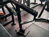 Plate loaded shoulder press - afbeelding 3 van  6