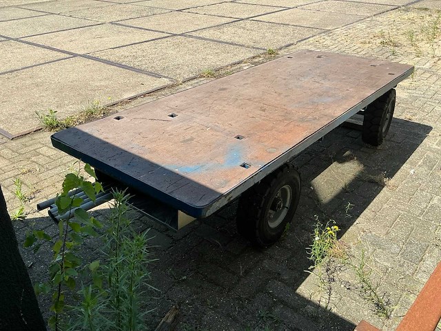 Plateau / materiaalwagen - afbeelding 2 van  7