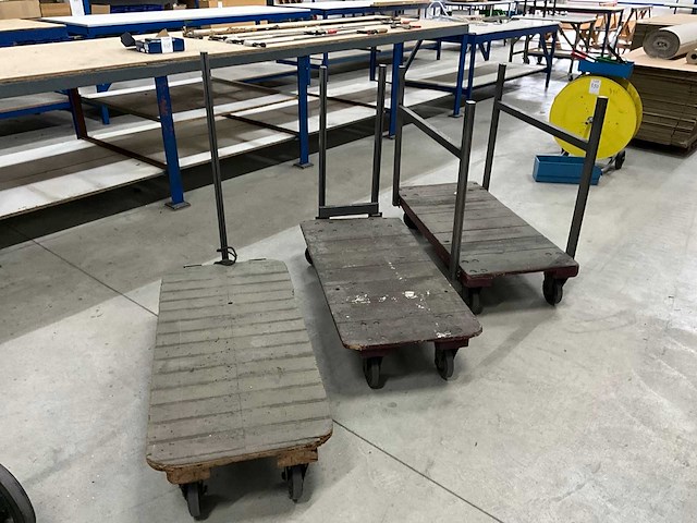 Plateau wagen (3x) - afbeelding 1 van  4