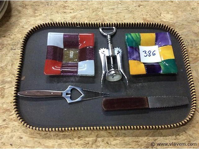 Plateau + - afbeelding 1 van  2