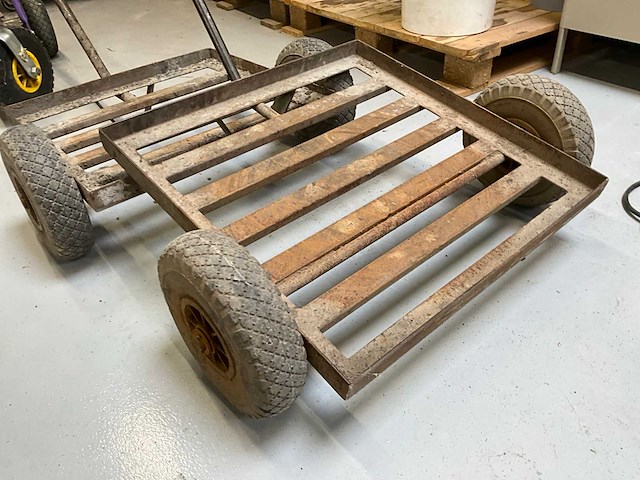 Plateauwagen (2x) - afbeelding 3 van  3