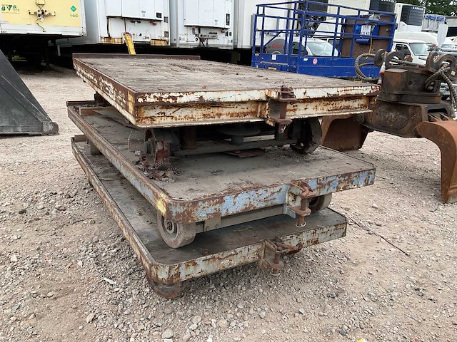 Plateauwagen (3x) - afbeelding 1 van  5