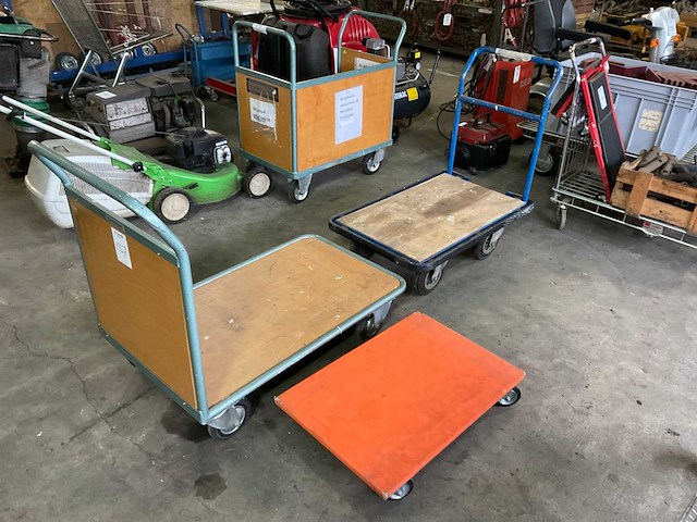 Plateauwagen (3x) - afbeelding 1 van  1