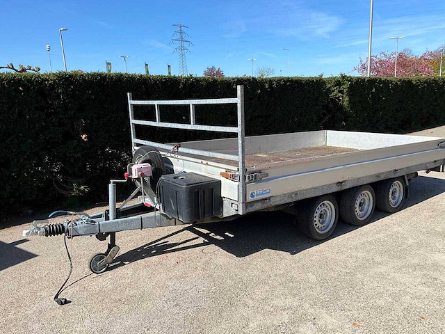 Plateauwagen hapert - afbeelding 1 van  1