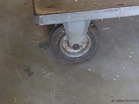 Plateauwagen - afbeelding 2 van  4