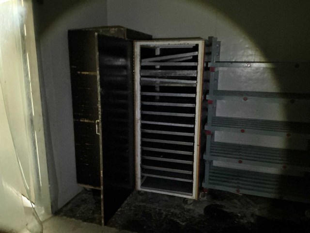 Platenkar / regaalwagen (2x) - afbeelding 1 van  8