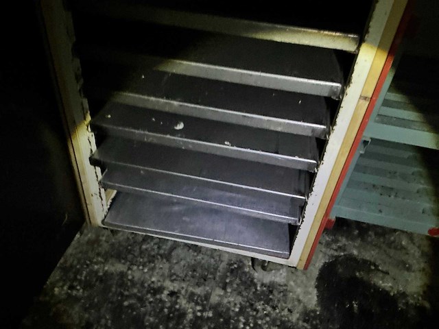 Platenkar / regaalwagen (2x) - afbeelding 4 van  8