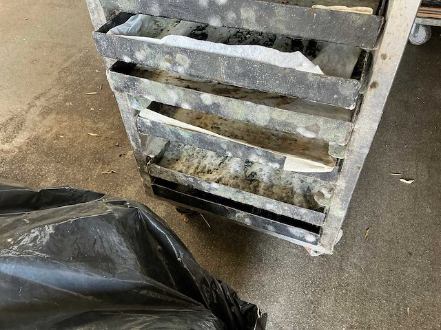 Platenkar/ regaalwagen (4x) - afbeelding 2 van  16