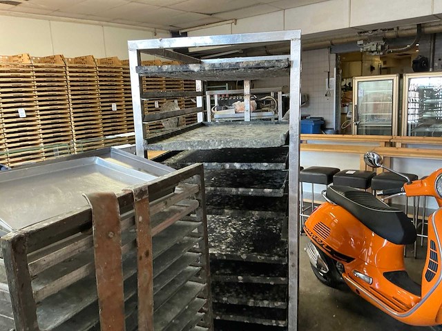 Platenkar/ regaalwagen (4x) - afbeelding 3 van  16