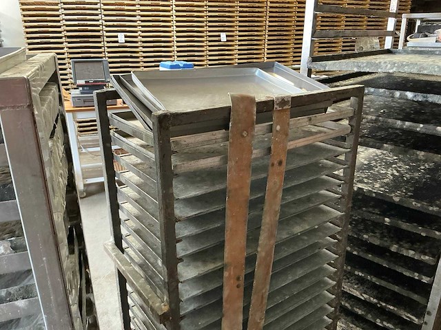 Platenkar/ regaalwagen (4x) - afbeelding 5 van  16