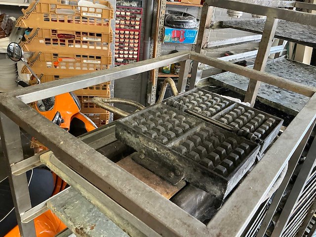 Platenkar/ regaalwagen (4x) - afbeelding 13 van  16