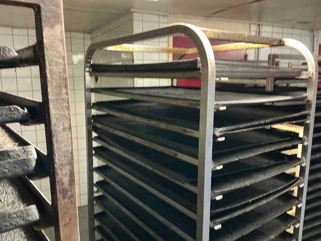 Platenkar / regaalwagen (6x) - afbeelding 5 van  14