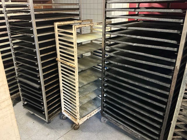 Platenkar / regaalwagen (6x) - afbeelding 13 van  14