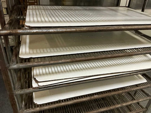 Platenkar / regaalwagen - afbeelding 6 van  8