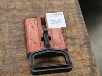 Platenmagneet met handvat. afmeting 15 x 15 cm. - afbeelding 1 van  2