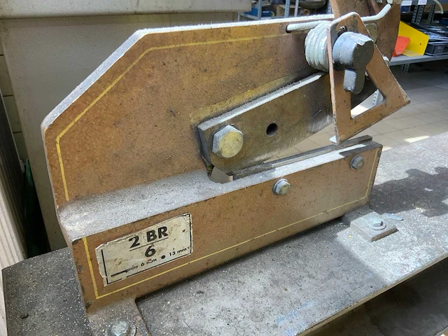 Platenschaar op steun - afbeelding 7 van  7