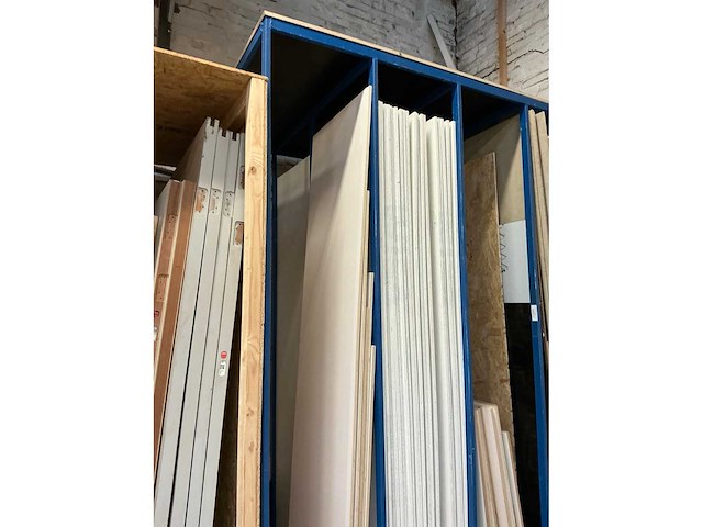 Platenstelling met inhoud - afbeelding 3 van  6