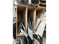 Platenstelling met voorraad kunststof - afbeelding 4 van  15