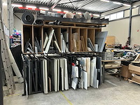 Platenstelling met voorraad kunststof - afbeelding 1 van  15