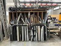 Platenstelling met voorraad kunststof - afbeelding 8 van  15