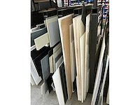 Platenstelling met voorraad kunststof - afbeelding 15 van  15