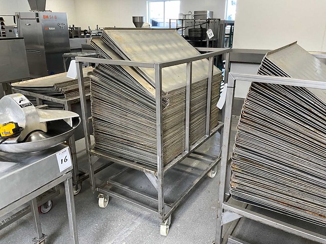 Platenwagen + aluminium platen - afbeelding 1 van  3