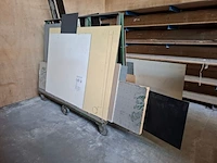 Platenwagen met inhoud - afbeelding 2 van  4
