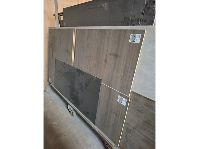 Platenwagen met inhoud - afbeelding 4 van  6