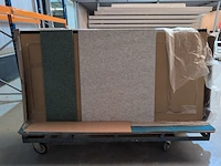 Platenwagen met inhoud