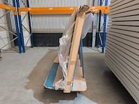 Platenwagen met inhoud - afbeelding 3 van  3