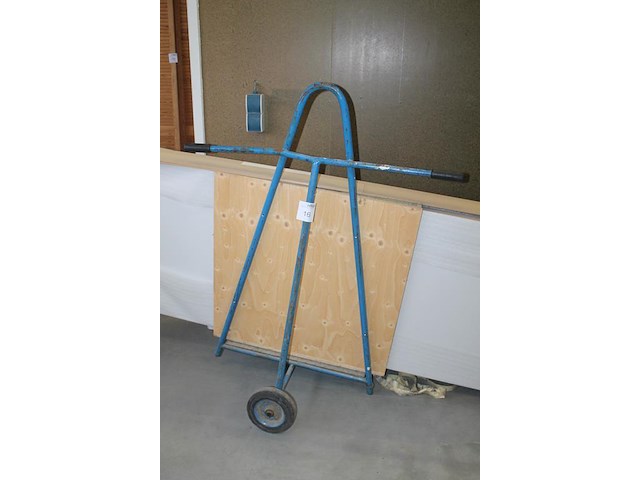 Platenwagen met twee massieve wielen. let op! exclusief inhoud. - afbeelding 2 van  4