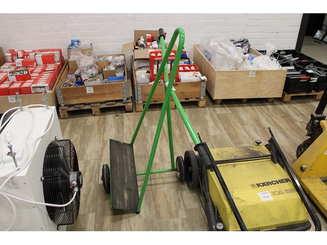 Platenwagen wanzi. - afbeelding 1 van  2