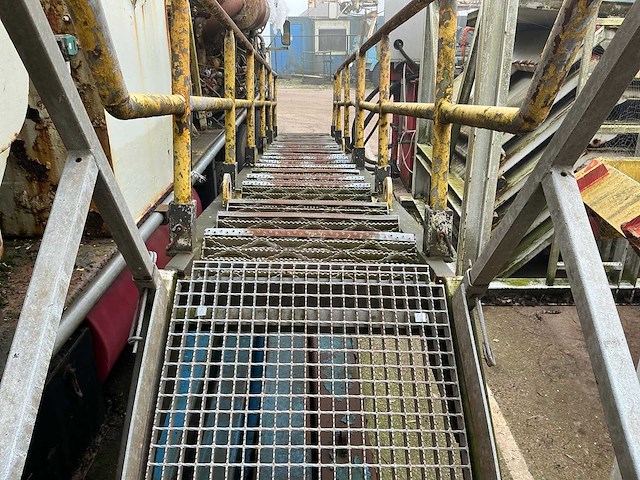 Platform trap - afbeelding 4 van  6