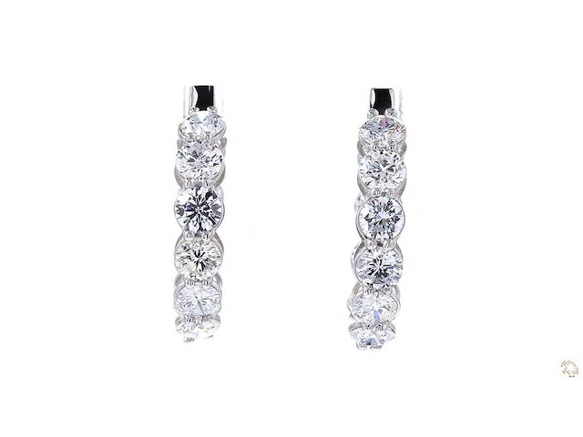 Platina oorringen met 5,01 crt. diamant - afbeelding 3 van  7