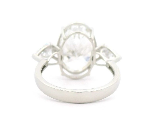 Platina ring met 5,80 crt. diamant - afbeelding 2 van  7