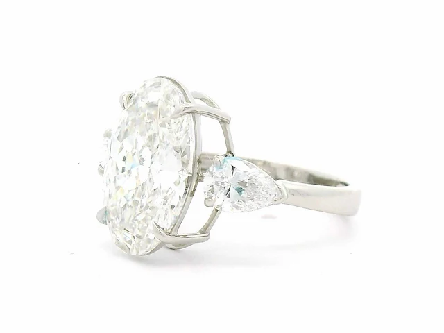 Platina ring met 5,80 crt. diamant - afbeelding 1 van  11