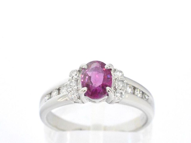 Platina ring met diamanten en robijn - afbeelding 1 van  10